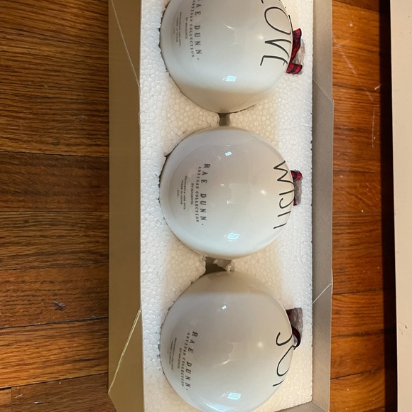 Rae Dunn ornament set - Picture 2 of 3